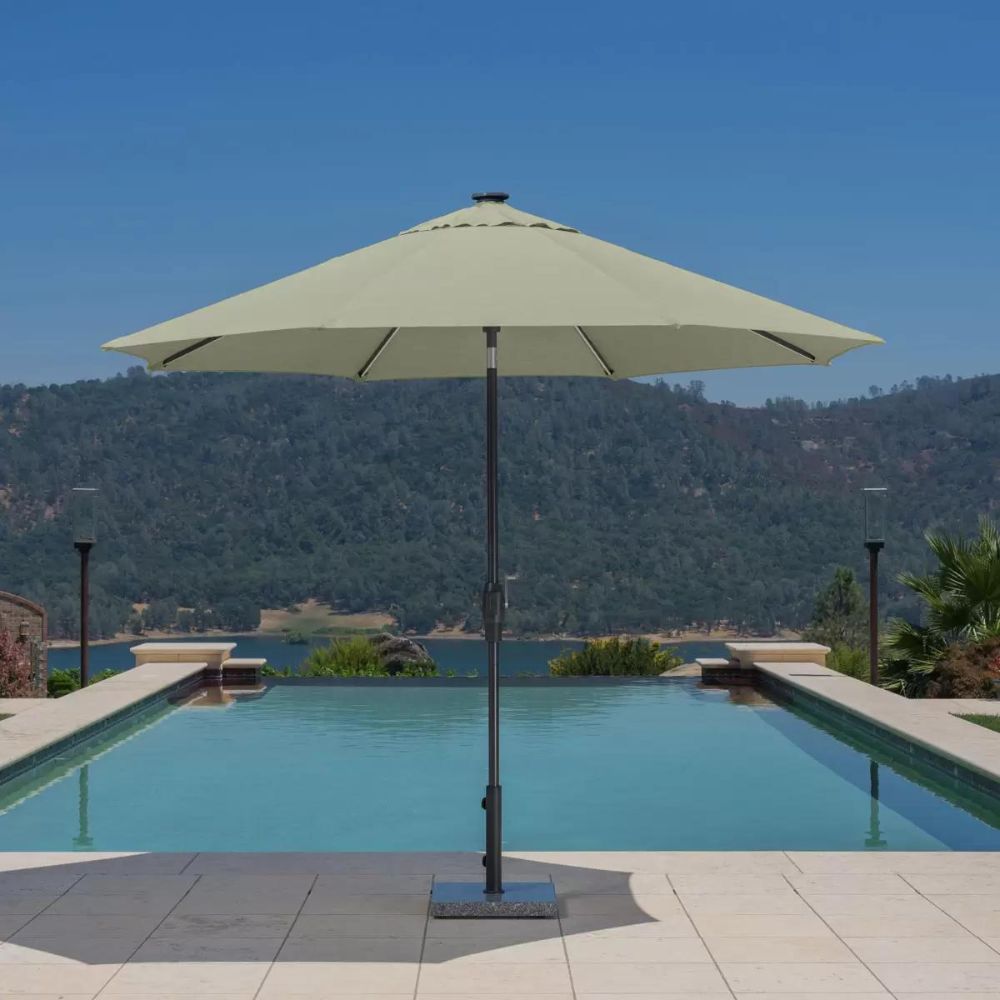 SunVilla Round LED Market Umbrella
