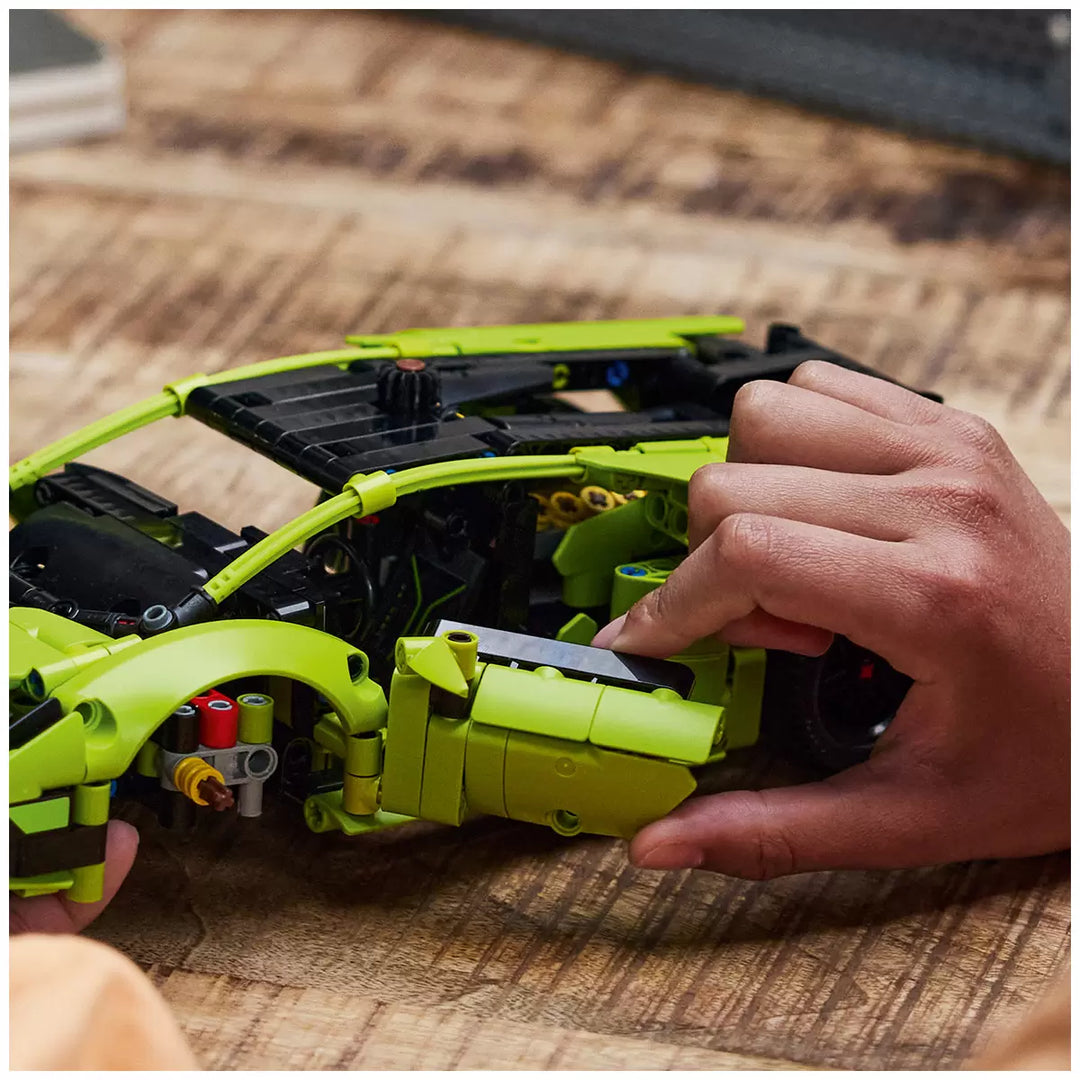 LEGO Technic - Lamborghini Huracán Tecnica - 42161