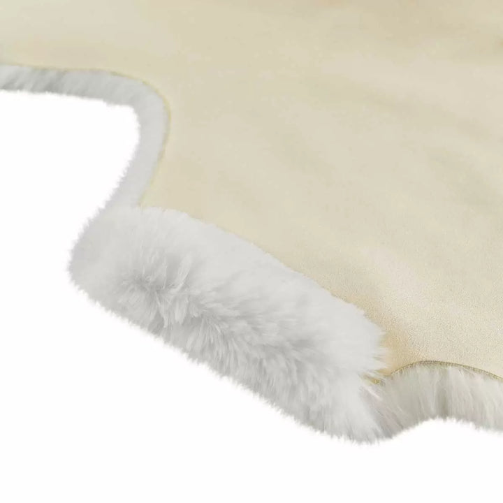 Mon Château Faux Fur Rug