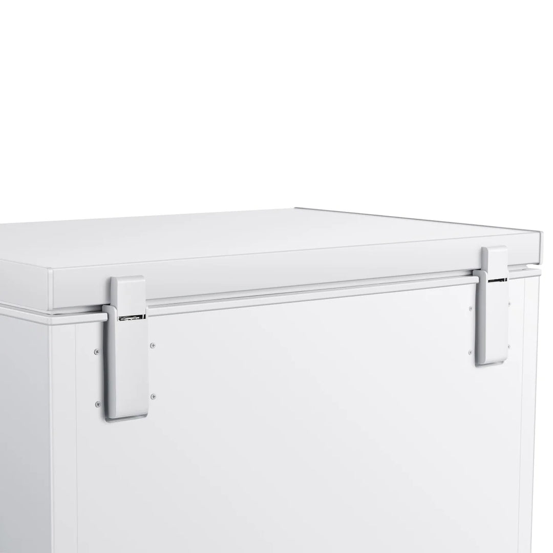 Hisense - Convertible chest freezer or refrigerator, 8.8 cu ft (250 L)