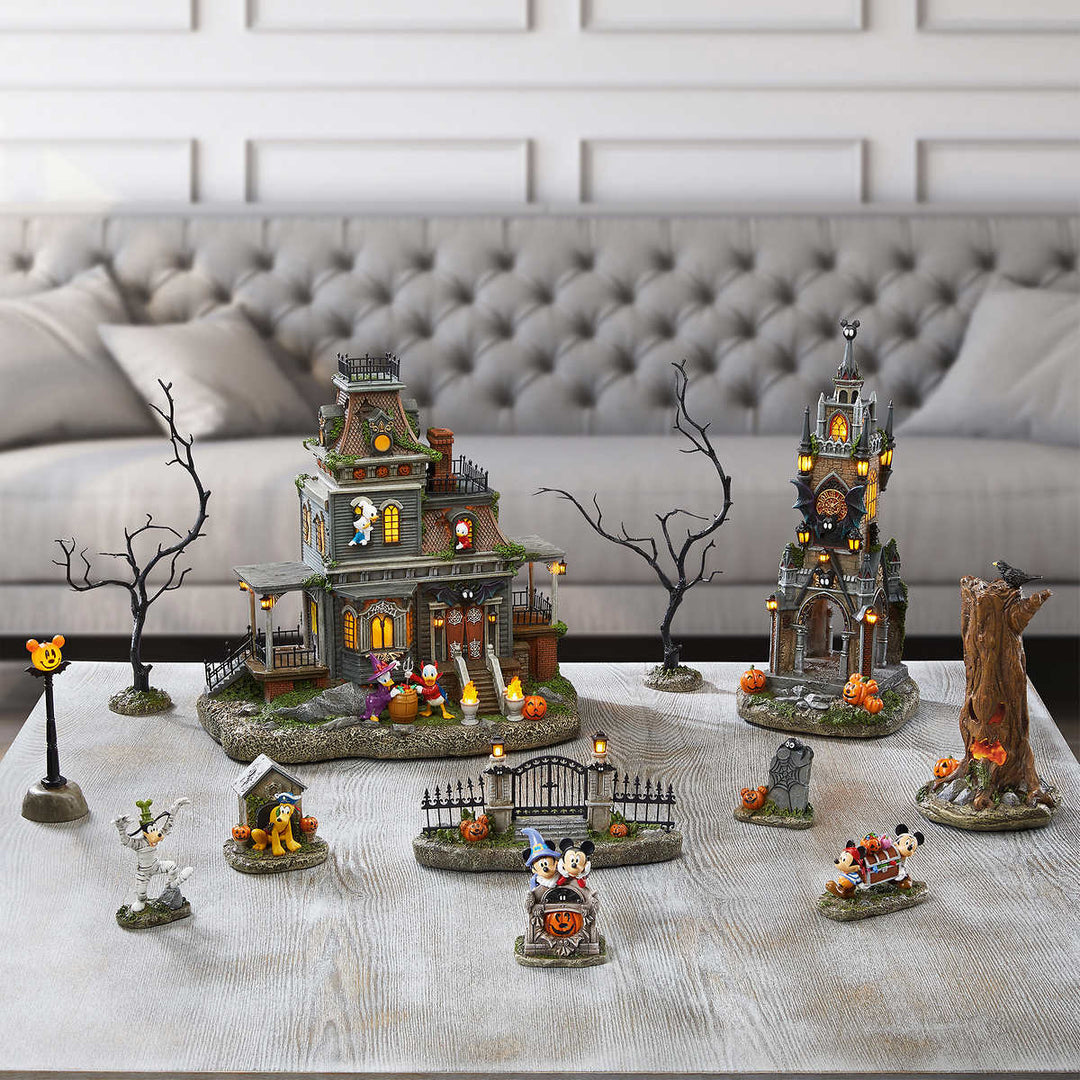 Disney 12-Piece Halloween Set