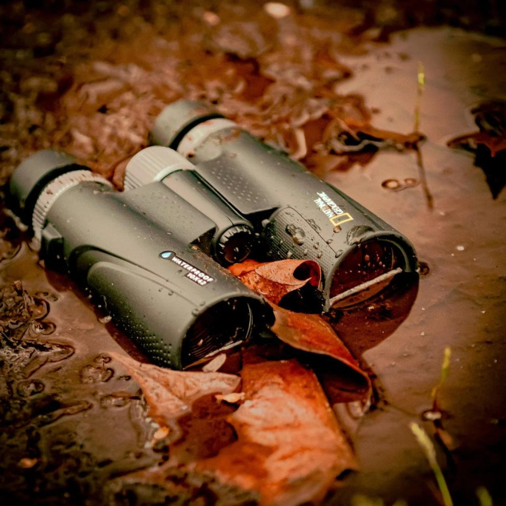 National Geographic - 10x42 Waterproof Binoculars + Floating Strap