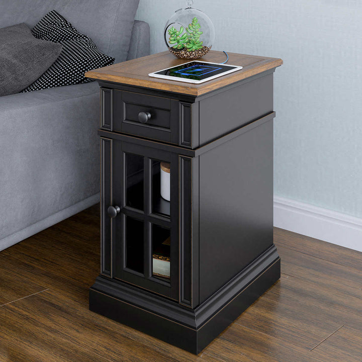 Tresanti - Black side table with power supply - Nathaniel