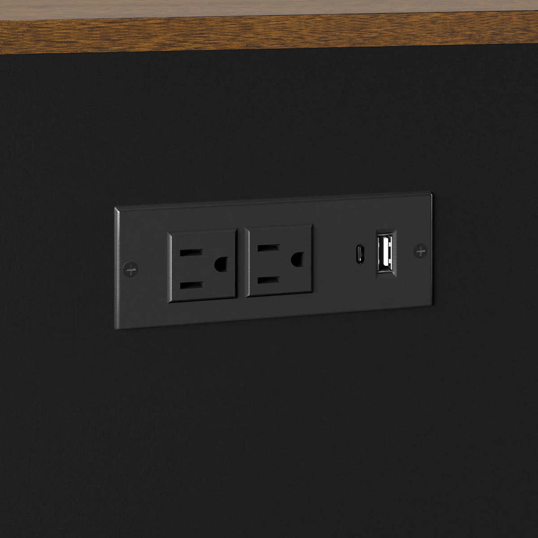 Tresanti - Black side table with power supply - Nathaniel