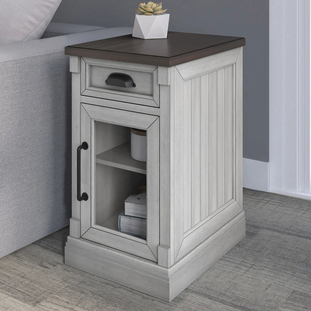 サリー&ブー　エンチャンテッド Tresanti Cassidy - Side Table – CHAP Aubaines
