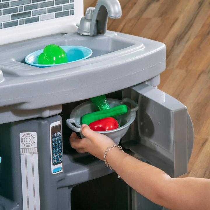Step2 Grand Delights Play Kitchen