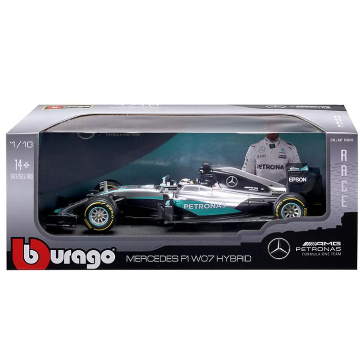 Maisto - 1:18 Scale Formula 1 Model Cars