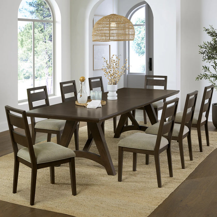 Universal Broadmoore - Victor Dining Set, 9 Pieces