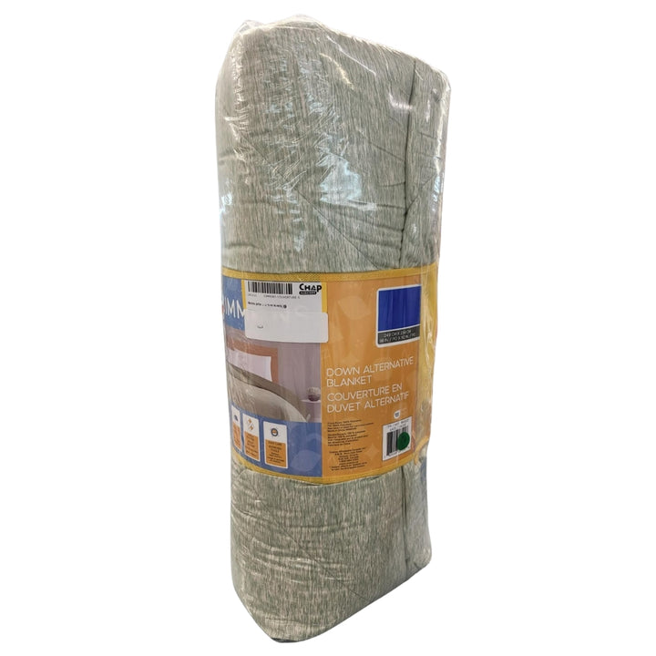 Simmons Down Alternative Comforter
