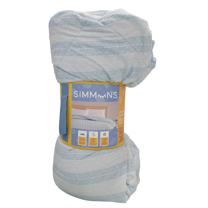 Simmons Down Alternative Comforter