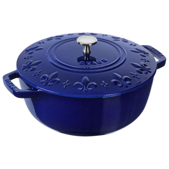 Staub - Vintage Grande cocotte en fonte émaillé Rouge Cerise - Art déco Staub - Vintage Grande cocotte en fonte émaillé Rouge Cerise - Art déco