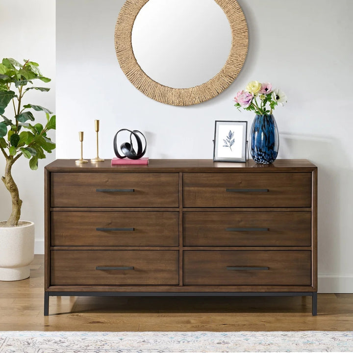 Glendale Heights - 6-Drawer Dresser