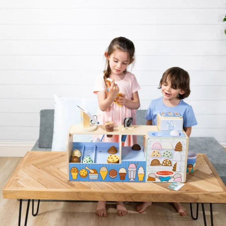 Melissa & Doug - Complete Creamery for Role Play