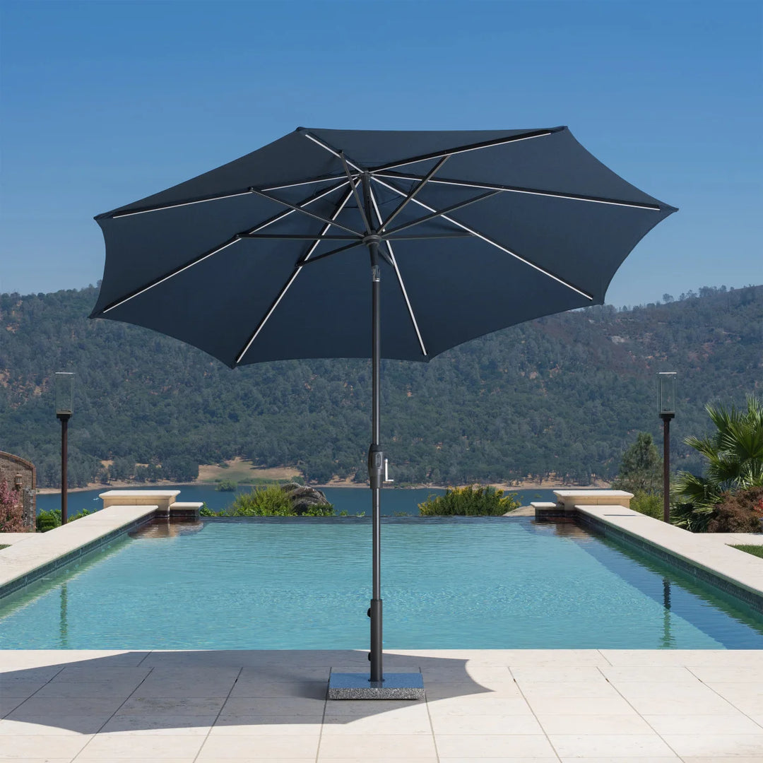 SunVilla Round LED Market Umbrella – CHAP Aubaines