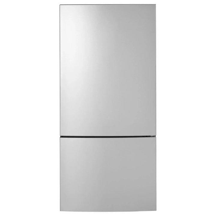 GE - 32 in Reversible Door Refrigerator, 17.7 cu ft