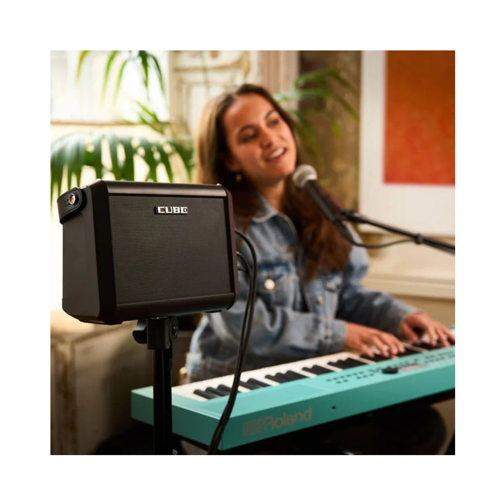 Roland - Amplificateur multi instruments rechargeable Cube Street Mini