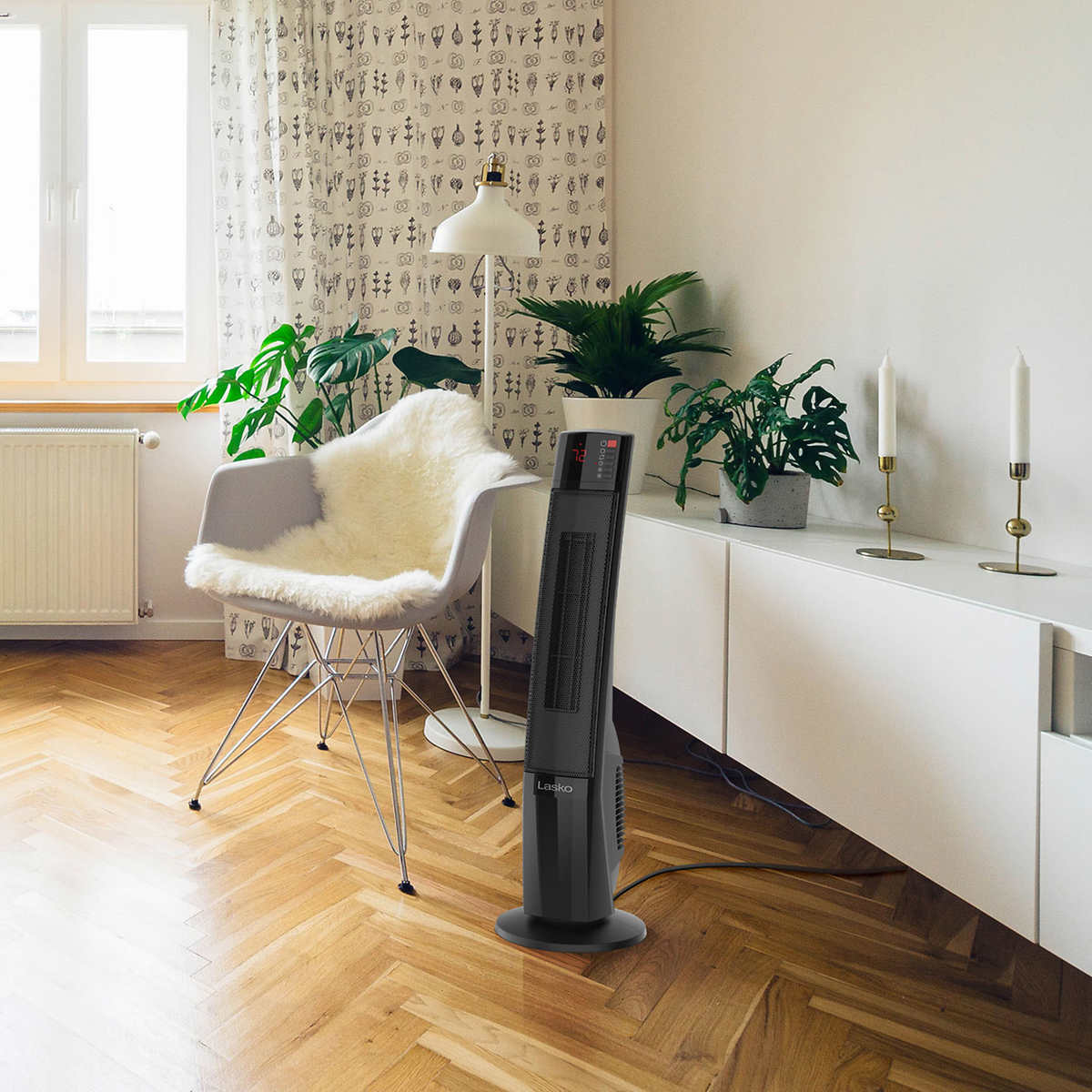 Lasko Ceramic Tower Heater - 30” (76 cm) – CHAP Aubaines