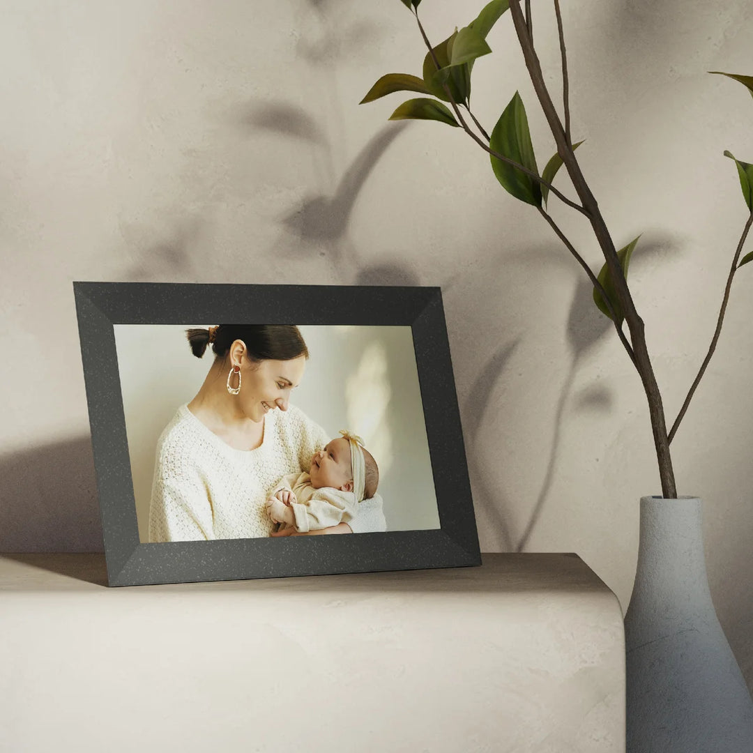 Aura  - Cadre photo numérique Griffin Stone