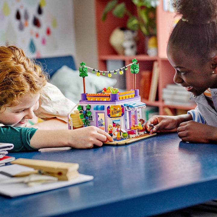 LEGO - La cuisine communautaire de Friends Heartlake City - 41747
