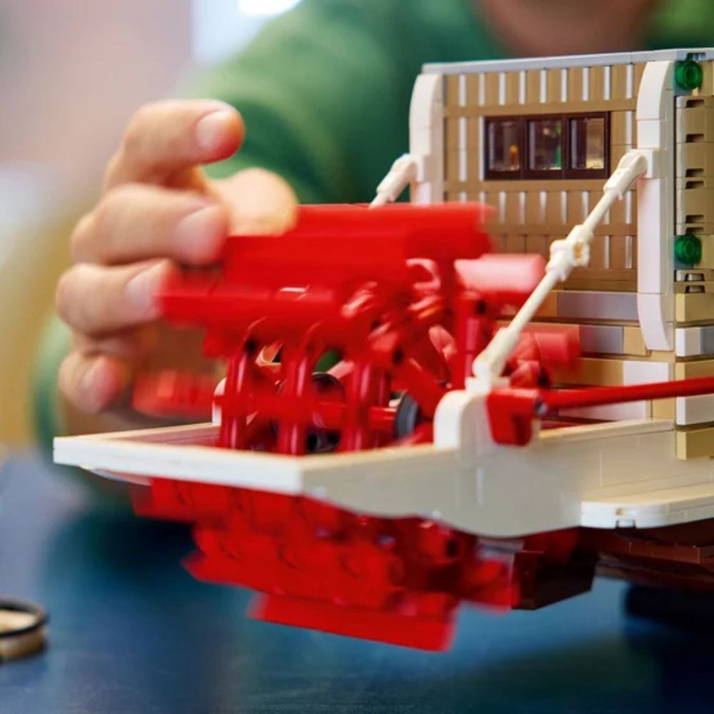 LEGO - The River Steamboat - 21356