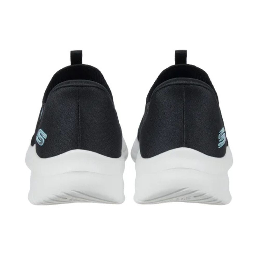 Skechers - Souliers Ultra Flex pour femmes